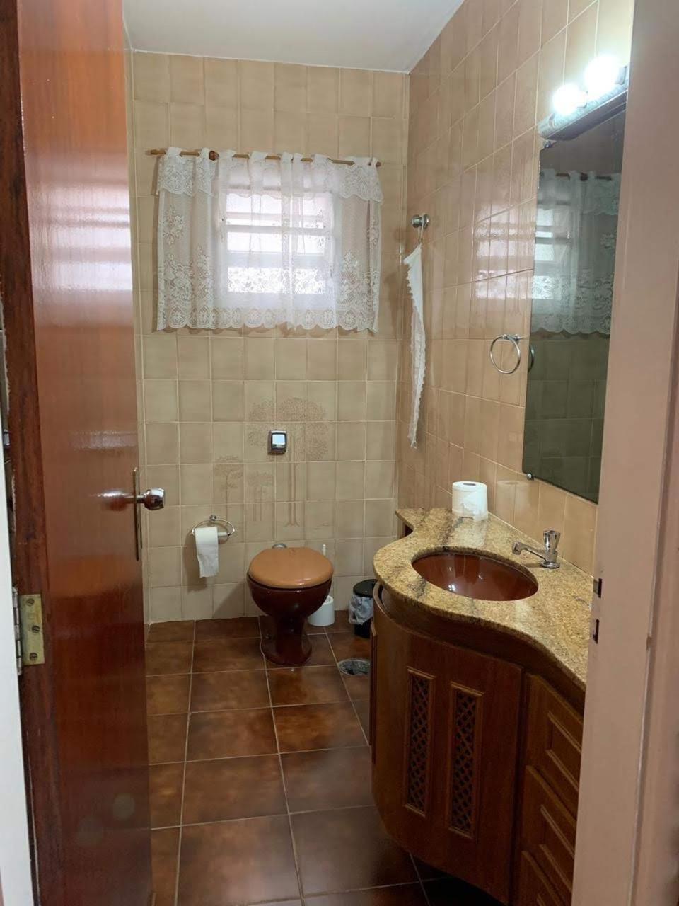 4 Suites, Ar Cond Tv, Internet, Piscina,150 Mts Praia! Aceitamos Pet! Γκουαρούχα Εξωτερικό φωτογραφία