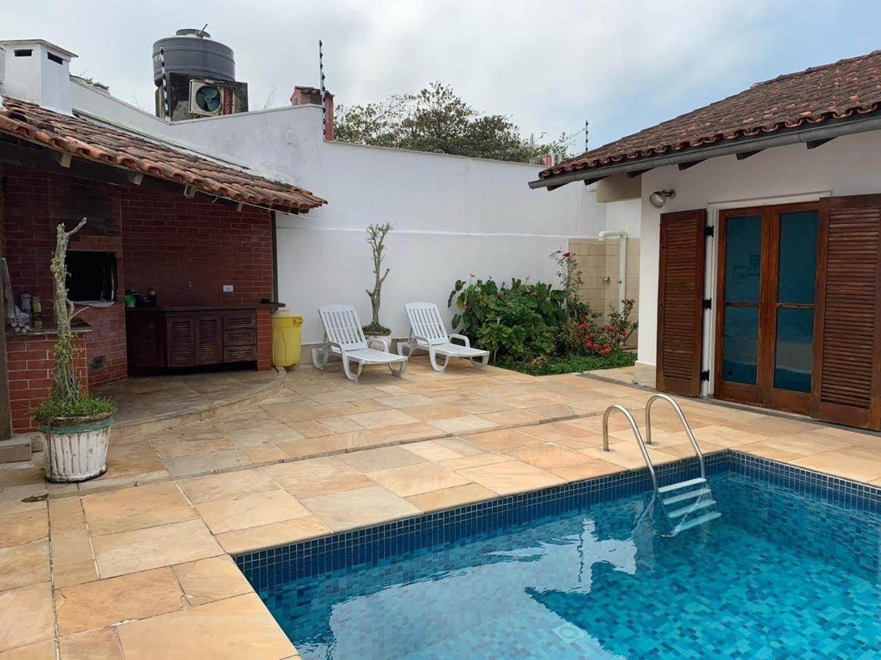 4 Suites, Ar Cond Tv, Internet, Piscina,150 Mts Praia! Aceitamos Pet! Γκουαρούχα Εξωτερικό φωτογραφία